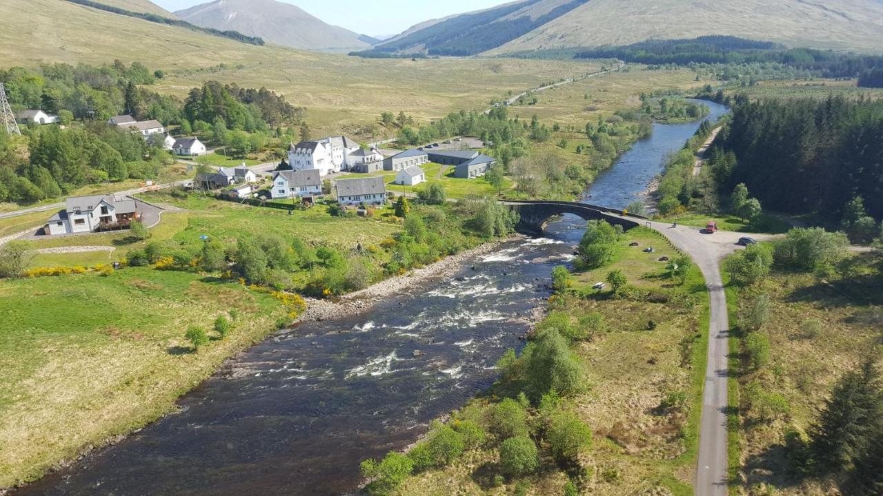 Bridge Of Orchy Hotel Exteriér fotografie